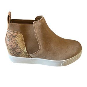 Dolce Vita Suede Chelsea Boot Brown/Tan NEW IN BOX